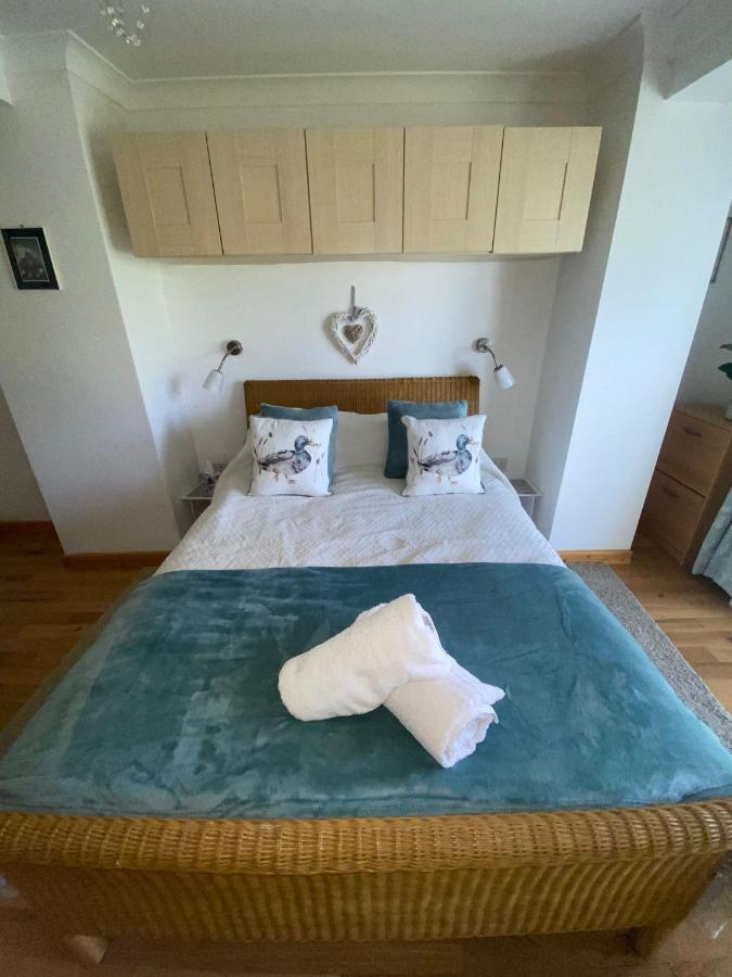 Apartamento Little Dragons Poole Exterior foto